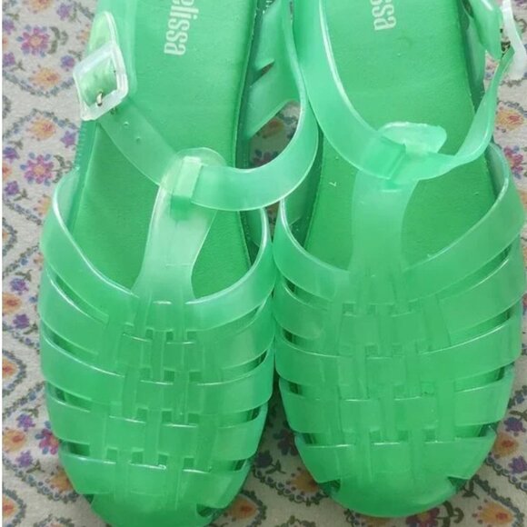 Shoes - Jelly green sandals size 7